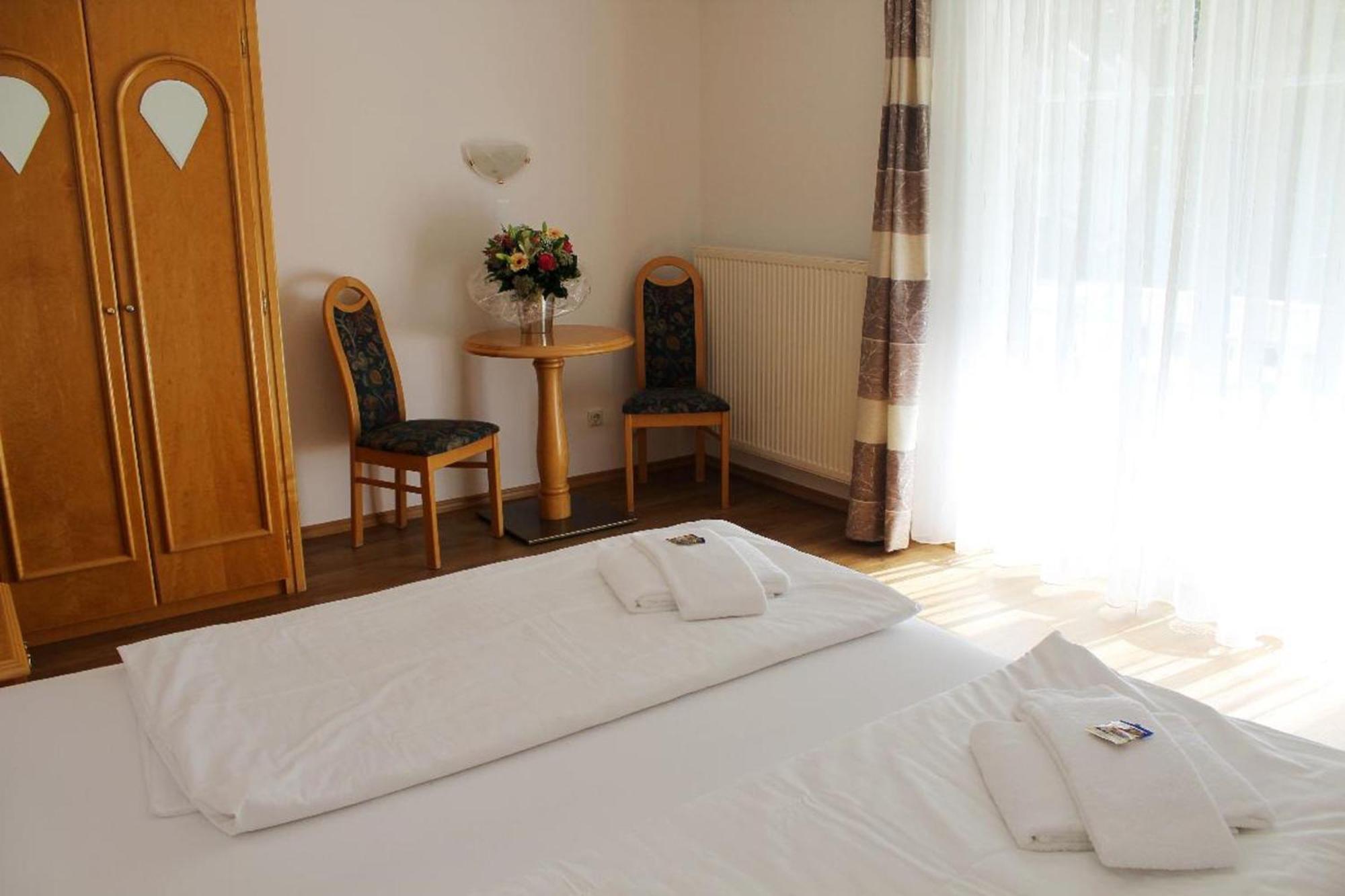 Ferienappartements-Grolik Im Aparthotel Zum Gutshof Hohenwarth Exterior foto