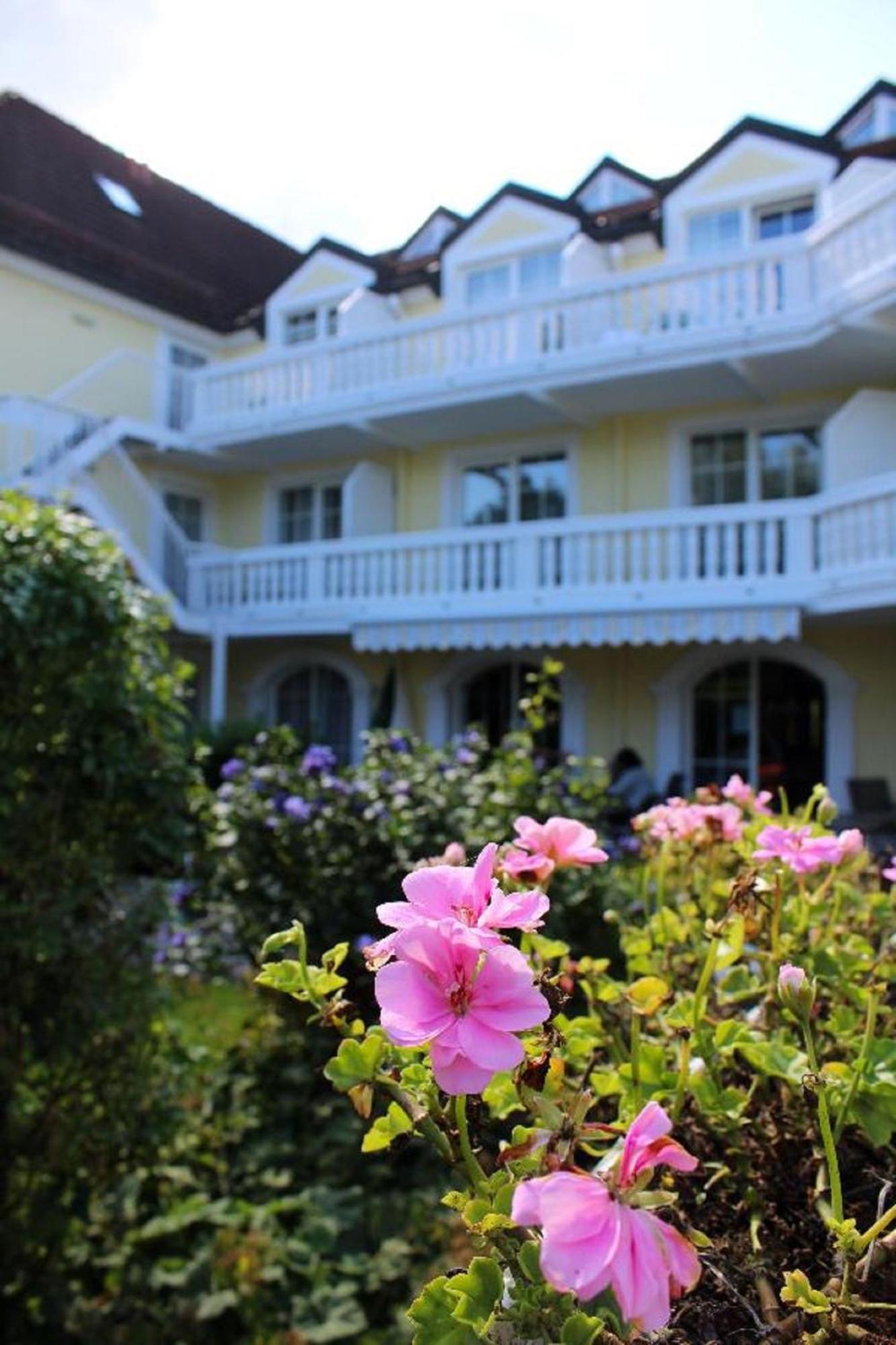 Ferienappartements-Grolik Im Aparthotel Zum Gutshof Hohenwarth Exterior foto